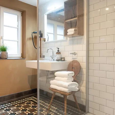 Der Gaensbuehl Auf Der Stadtmauer