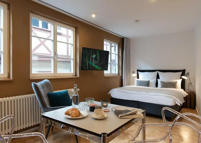 Der Gaensbuehl Auf Der Stadtmauer 3*